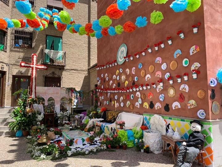 Dia de la Cruz colegio Virgen de las Angustias